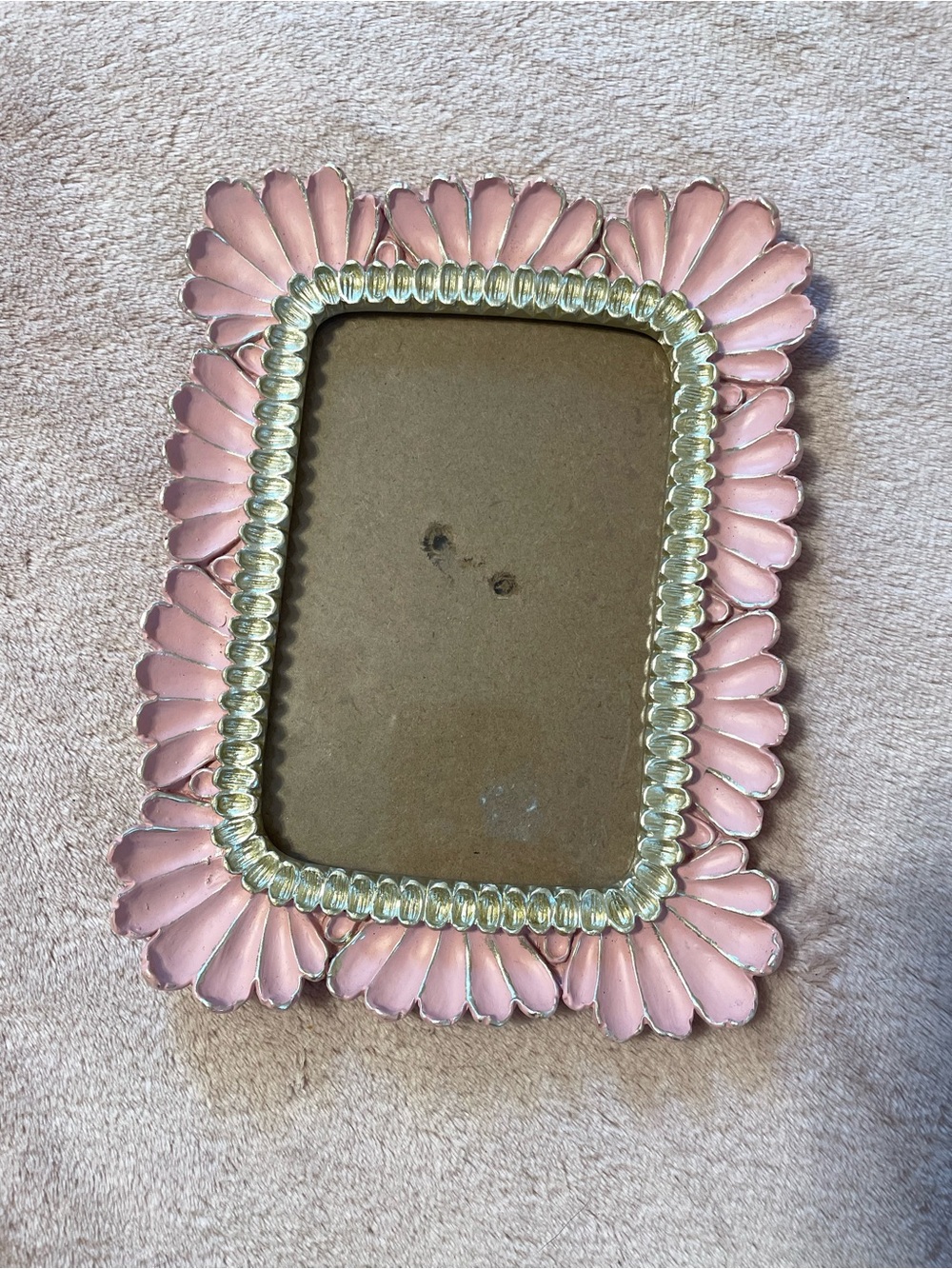 Beautiful wooden picture frame 4x6